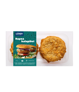 Kaksi paneroitua kalapihviä rasiassa