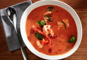 Tomatbasert fiskesuppe