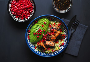 Laks med couscous og mango
